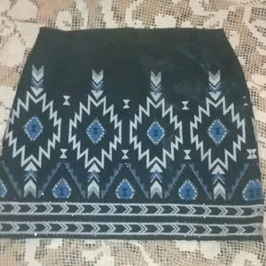 H&M Divided Embroidered Mini Skirt